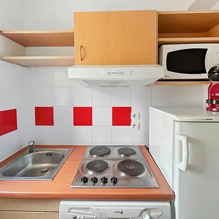 T3 Familial Avec Piscine Et Parking, Residentiel Appartement