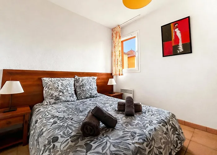 Appartement T3 Familial Avec Piscine Et Parking, Residentiel *