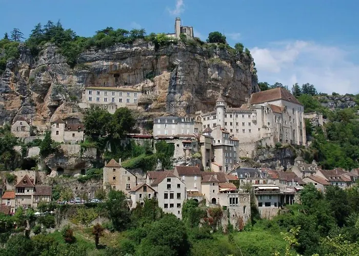 T3 Familial Avec Piscine Et Parking, Residentiel * Prayssac