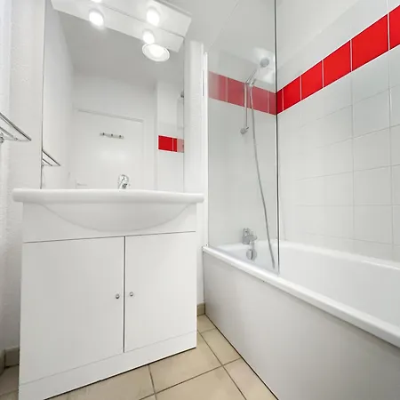 T3 Familial Avec Piscine Et Parking, Residentiel *