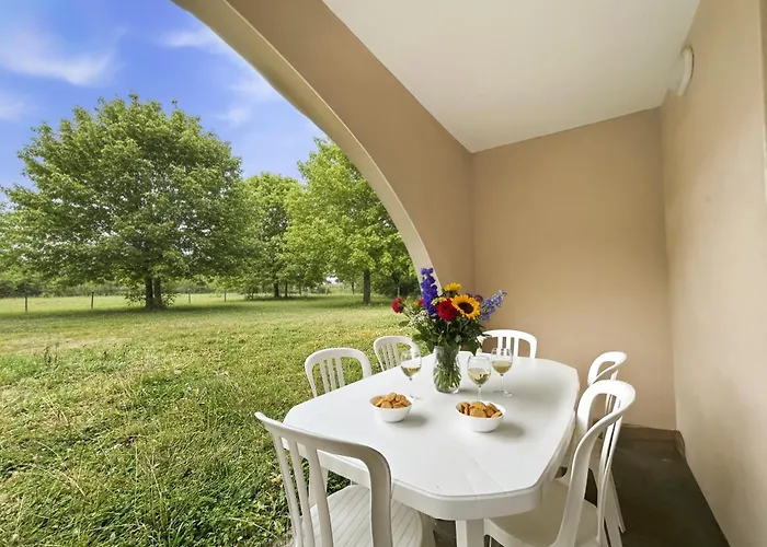 T3 Familial Avec Piscine Et Parking, Residentiel Prayssac